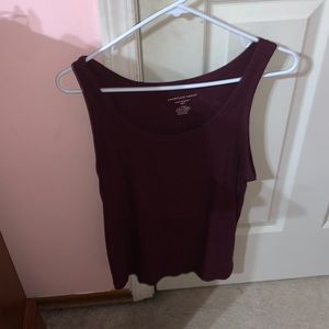 maroon american eagle tank top